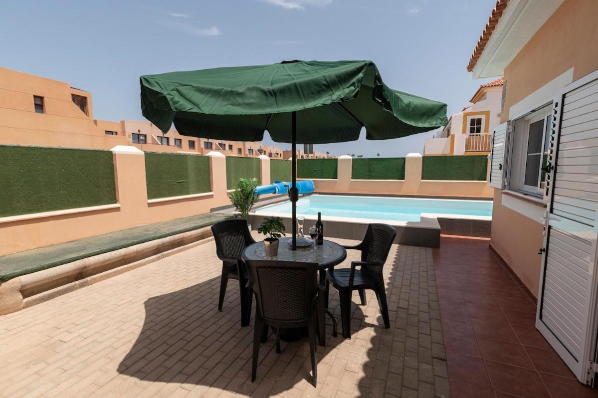 Lightbooking Esmeralda Piscina Privada Caleta de Fuste Extérieur photo